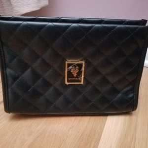 NWT Yonique CrossBody Black